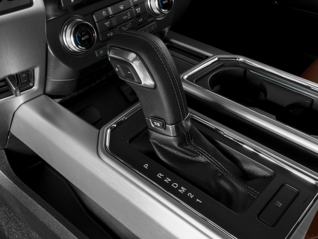 2017 Ford F-150 CREW CAB