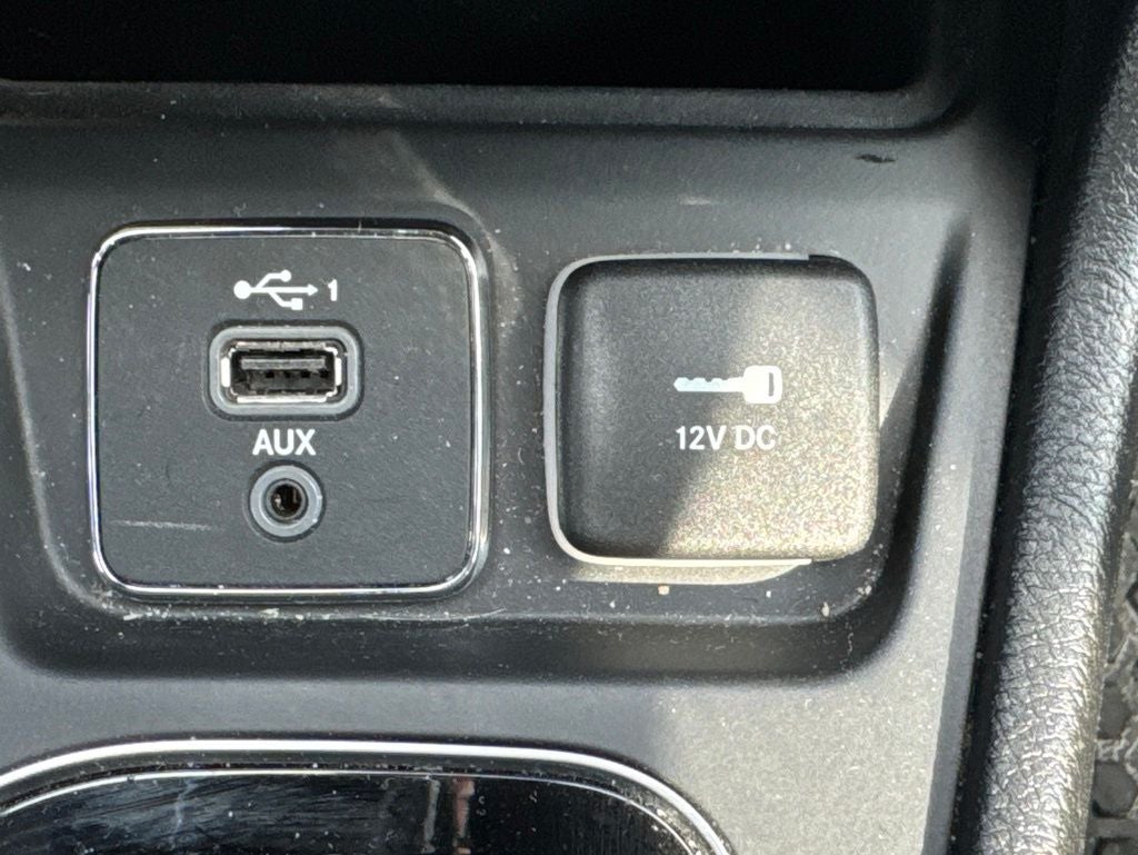 2020 Jeep Cherokee Altitude