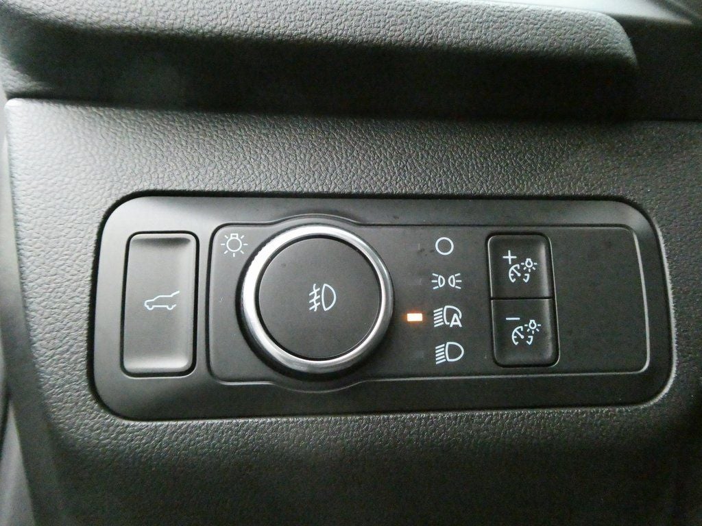 2022 Ford Escape Titanium Elite