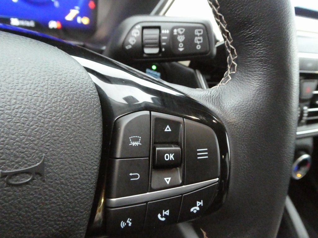 2022 Ford Escape Titanium Elite