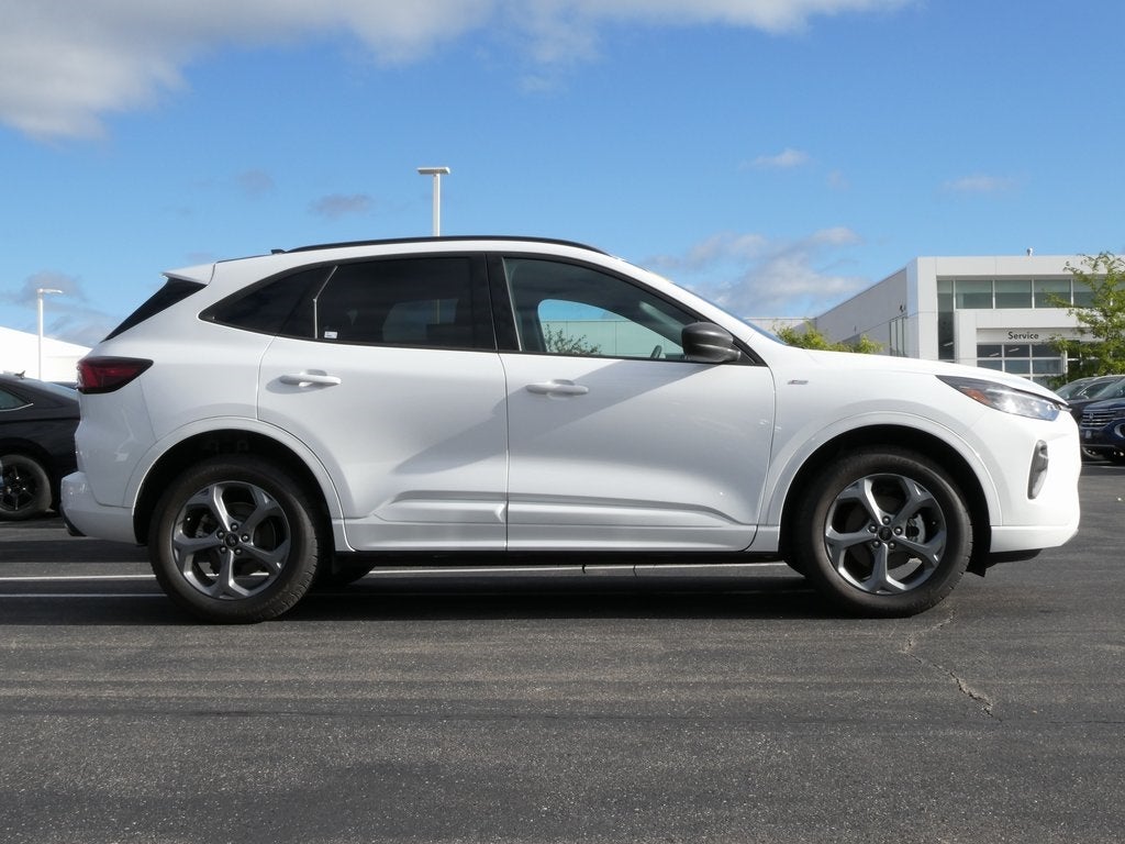 2023 Ford Escape ST-Line AWD