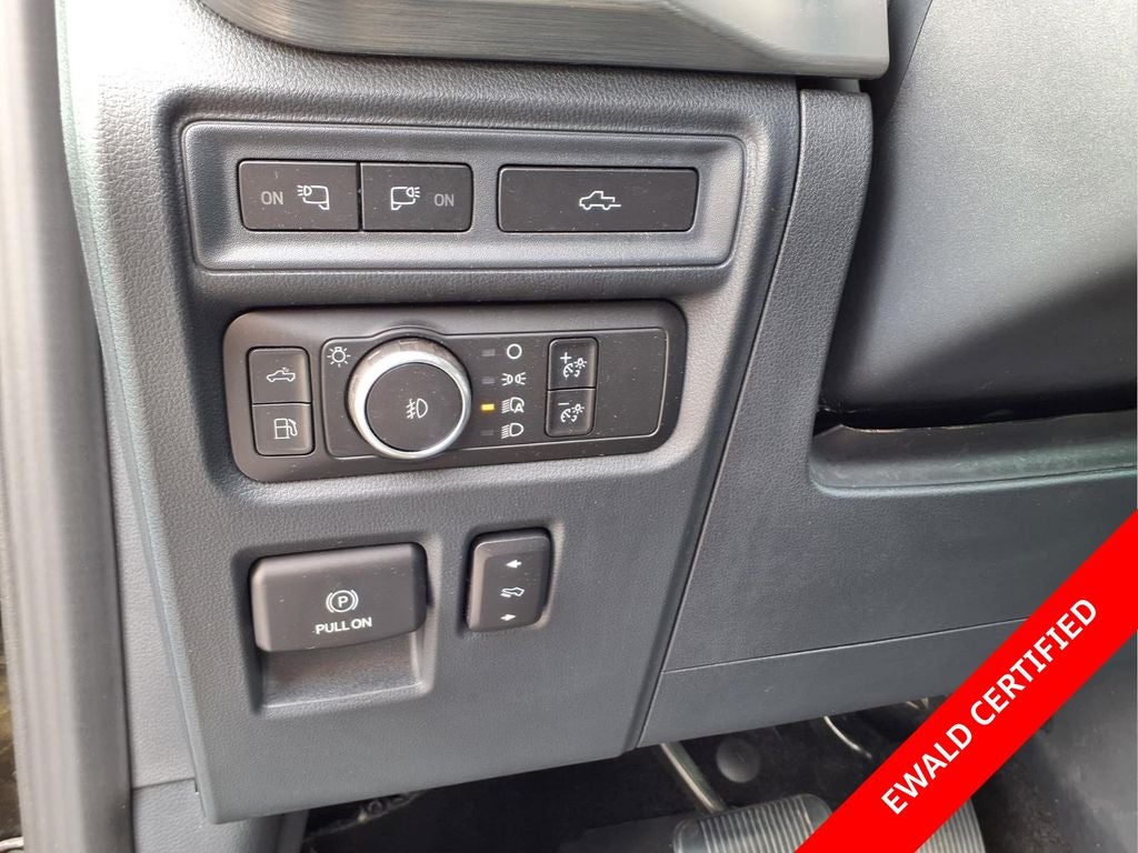2022 Ford F-150 Lariat 3.5L PowerBoost Full-Hybrid V6