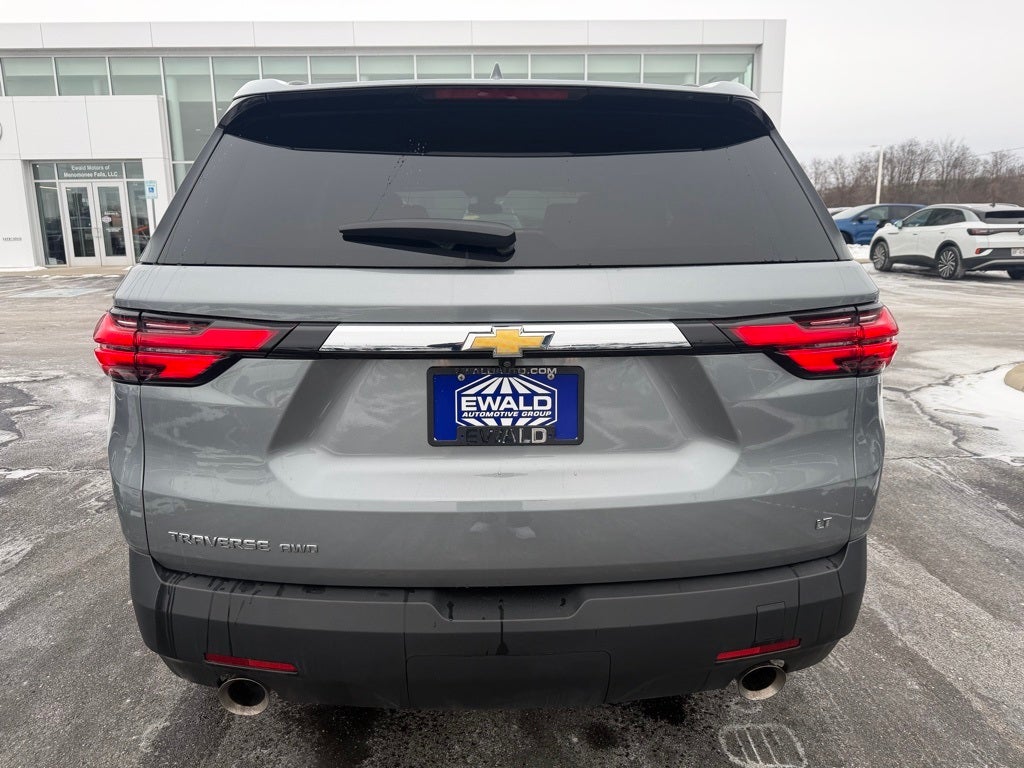 2023 Chevrolet Traverse LT Leather