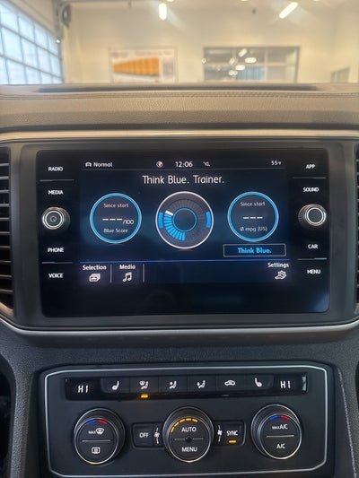 2020 Volkswagen Atlas Cross Sport 3.6L V6 SE w/Technology 4Motion