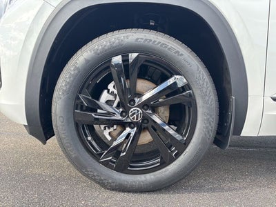 2026 Volkswagen Atlas Cross Sport 2.0T SEL R-Line Black