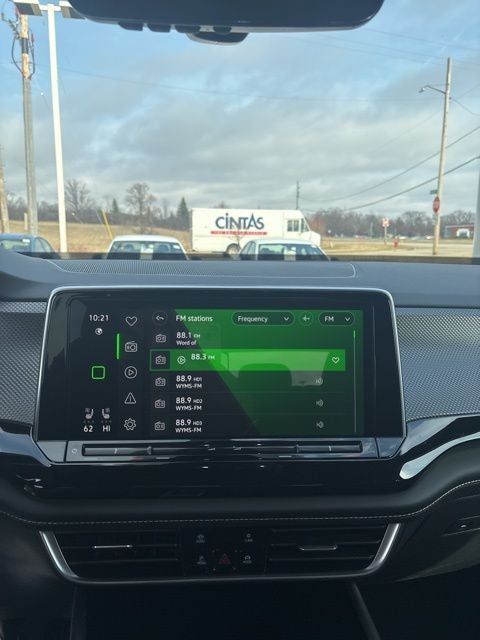 2026 Volkswagen Atlas Cross Sport 2.0T SEL R-Line Black