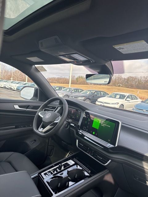 2026 Volkswagen Atlas Cross Sport 2.0T SEL R-Line Black