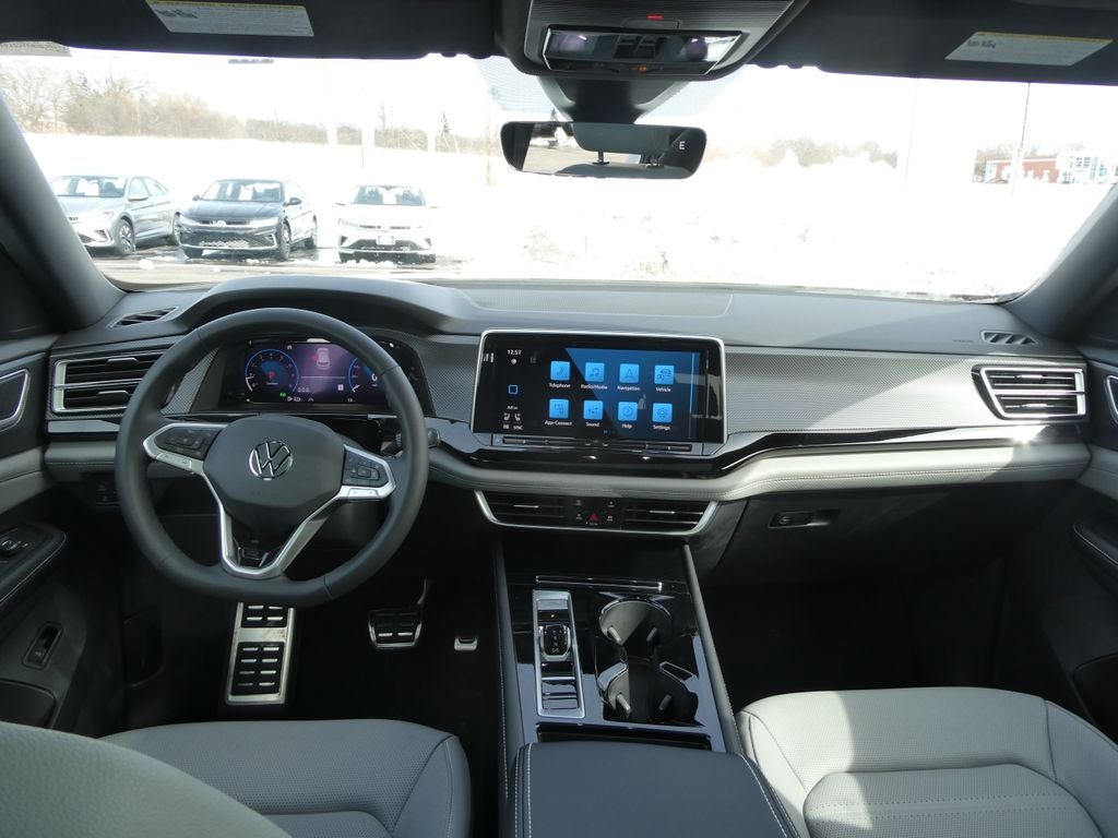 2026 Volkswagen Atlas Cross Sport 2.0T SEL R-Line Black