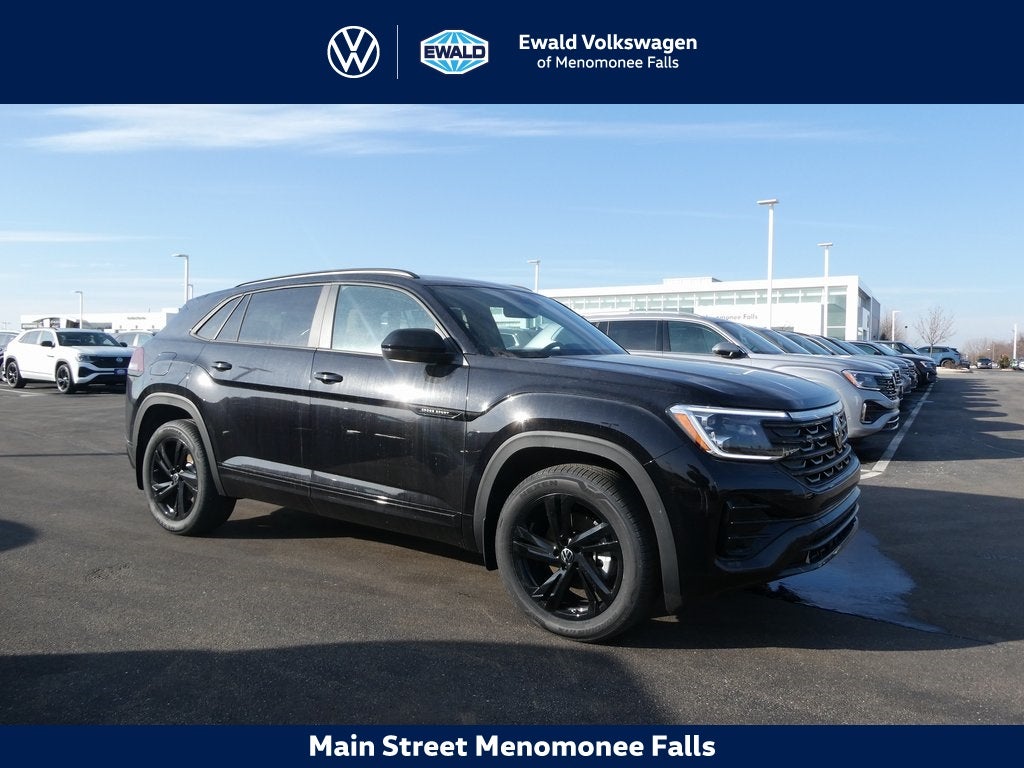 2026 Volkswagen Atlas Cross Sport 2.0T SEL R-Line Black