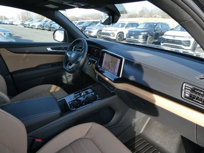 2026 Volkswagen Atlas Cross Sport 2.0T SEL R-Line Black