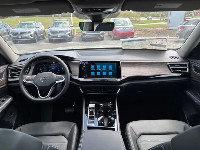 2026 Volkswagen Atlas 2.0T SEL