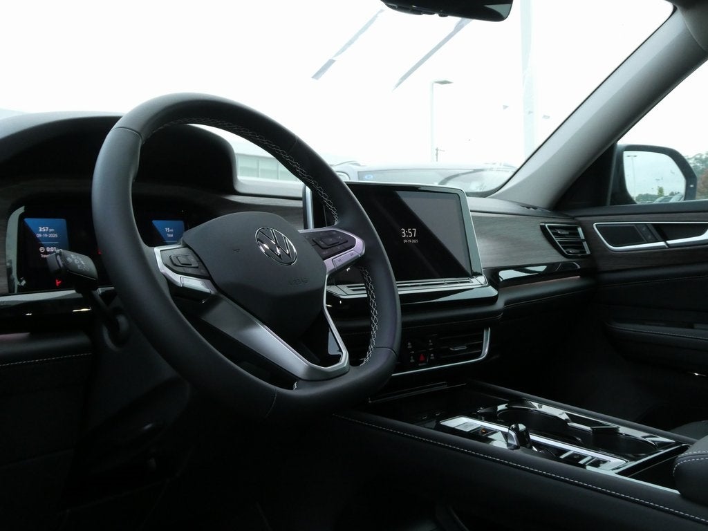 2026 Volkswagen Atlas 2.0T SEL