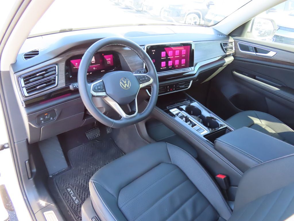 2024 Volkswagen Atlas 2.0T SEL