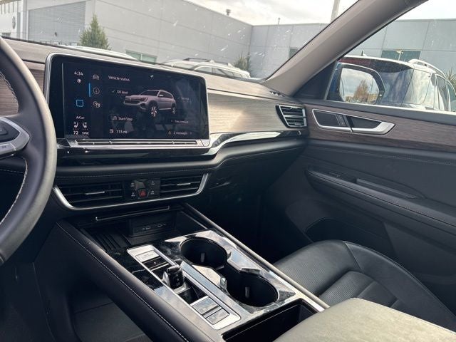 2025 Volkswagen Atlas 2.0T SEL