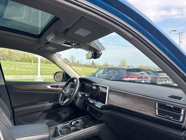 2025 Volkswagen Atlas 2.0T SEL