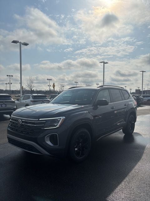 2026 Volkswagen Atlas 2.0T Peak Edition