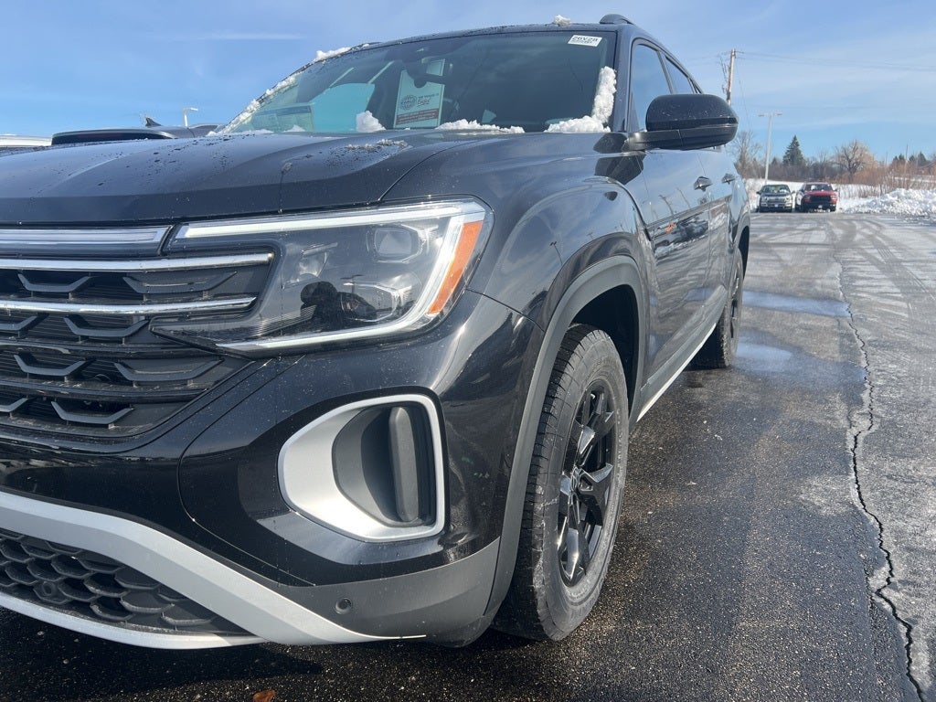 2026 Volkswagen Atlas 2.0T Peak Edition