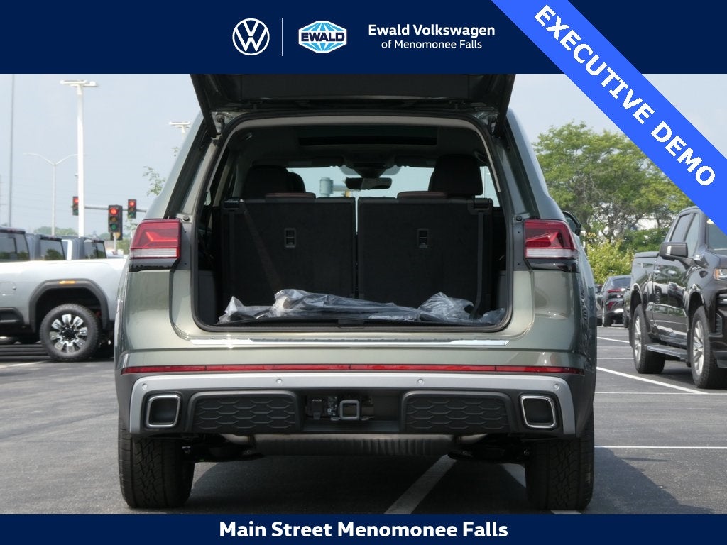 2025 Volkswagen Atlas 2.0T Peak Edition