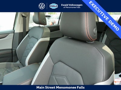 2025 Volkswagen Atlas 2.0T Peak Edition