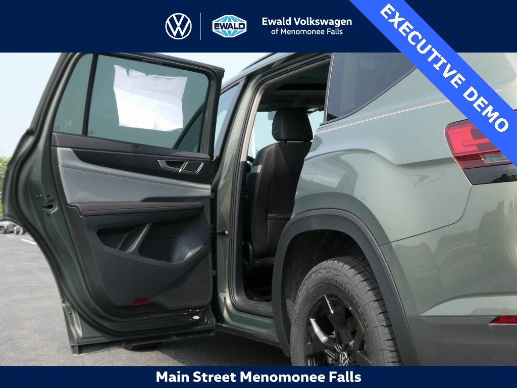 2025 Volkswagen Atlas 2.0T Peak Edition