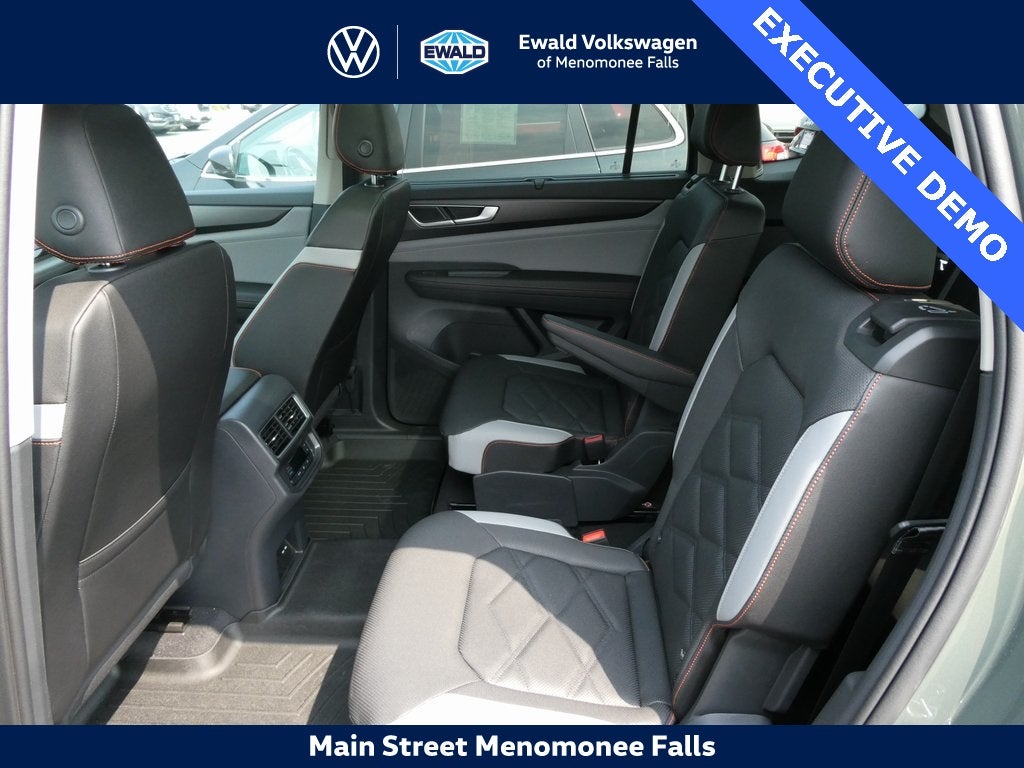 2025 Volkswagen Atlas 2.0T Peak Edition