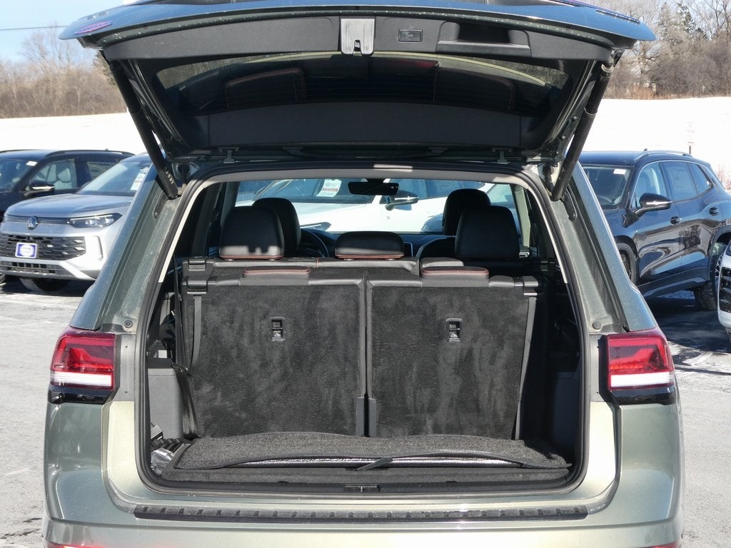 2024 Volkswagen Atlas 2.0T Peak Edition SE w/Technology 4MOTION