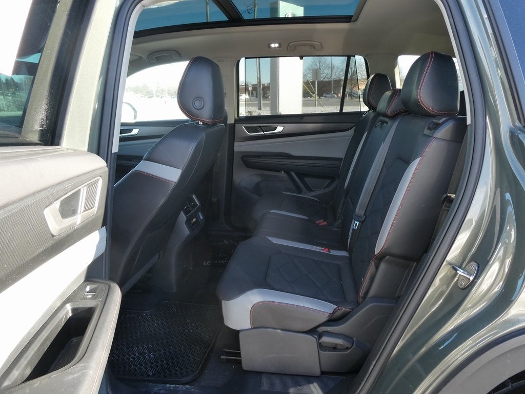 2024 Volkswagen Atlas 2.0T Peak Edition SE w/Technology 4MOTION