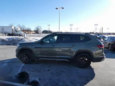 2024 Volkswagen Atlas 2.0T Peak Edition SE w/Technology 4MOTION