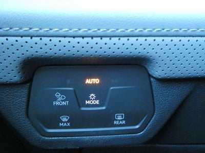 2024 Volkswagen Atlas 2.0T Peak Edition SE w/Technology 4MOTION