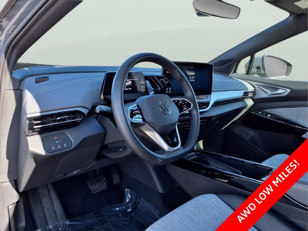 2023 Volkswagen ID.4 Pro