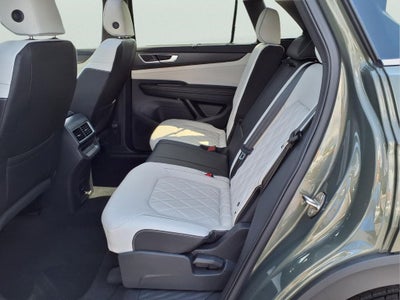 2026 Volkswagen Atlas Cross Sport SEL Premium R-Line