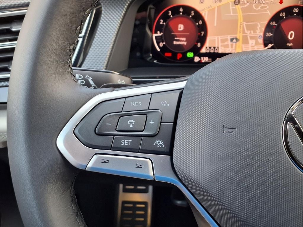 2026 Volkswagen Atlas Cross Sport SEL Premium R-Line