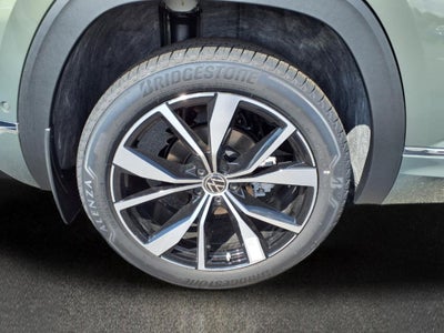 2026 Volkswagen Atlas Cross Sport SEL Premium R-Line