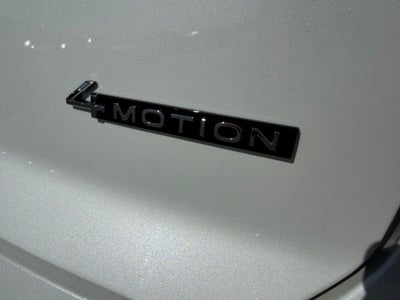 2025 Volkswagen Atlas Cross Sport 2.0T SEL Premium R-Line 4MOTION