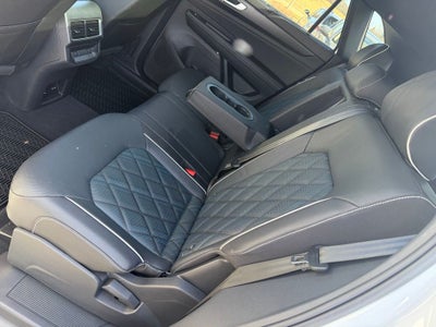 2025 Volkswagen Atlas Cross Sport 2.0T SEL Premium R-Line 4MOTION