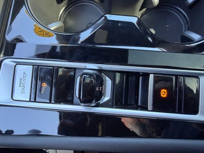 2025 Volkswagen Atlas Cross Sport 2.0T SEL Premium R-Line 4MOTION