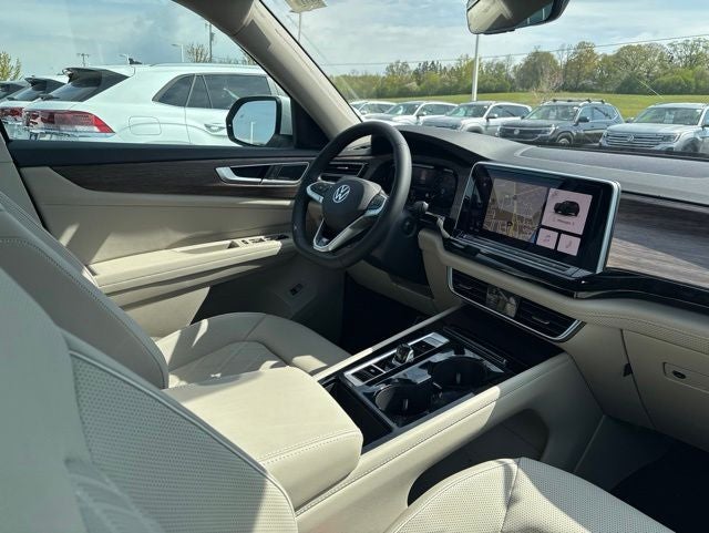 2026 Volkswagen Atlas 2.0T SEL Premium R-Line