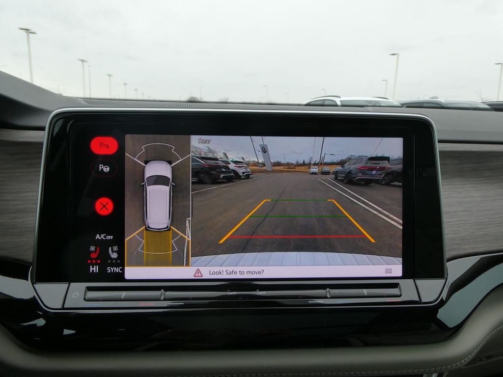 2026 Volkswagen Atlas 2.0T SEL Premium R-Line