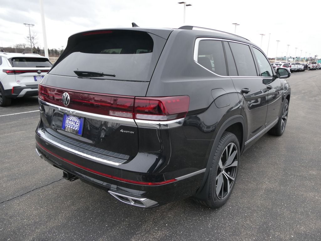 2026 Volkswagen Atlas 2.0T SEL Premium R-Line