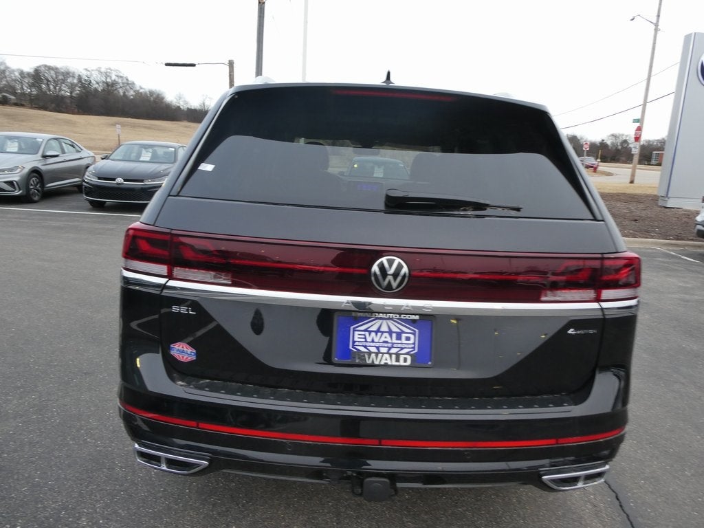 2026 Volkswagen Atlas 2.0T SEL Premium R-Line
