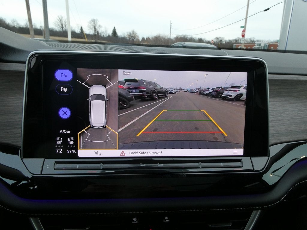 2026 Volkswagen Atlas 2.0T SEL Premium R-Line