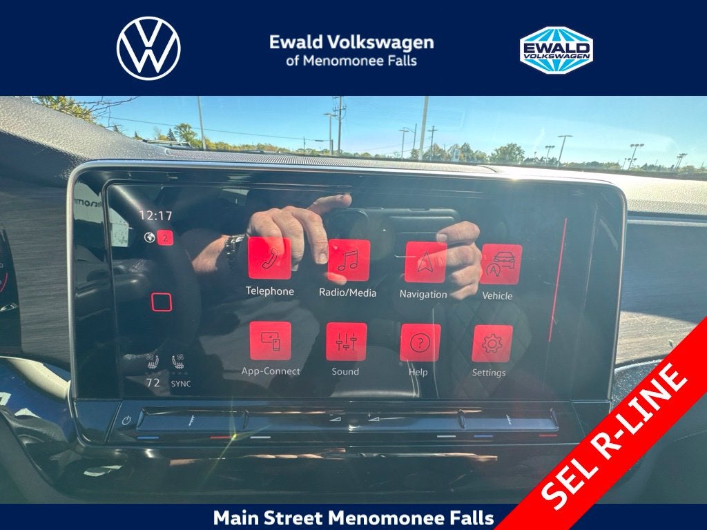 2024 Volkswagen Atlas 2.0T SEL Premium R-Line