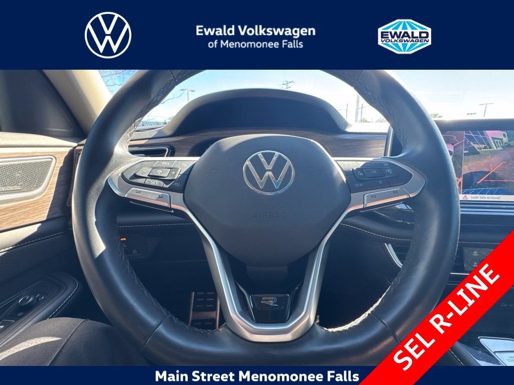 2024 Volkswagen Atlas 2.0T SEL Premium R-Line