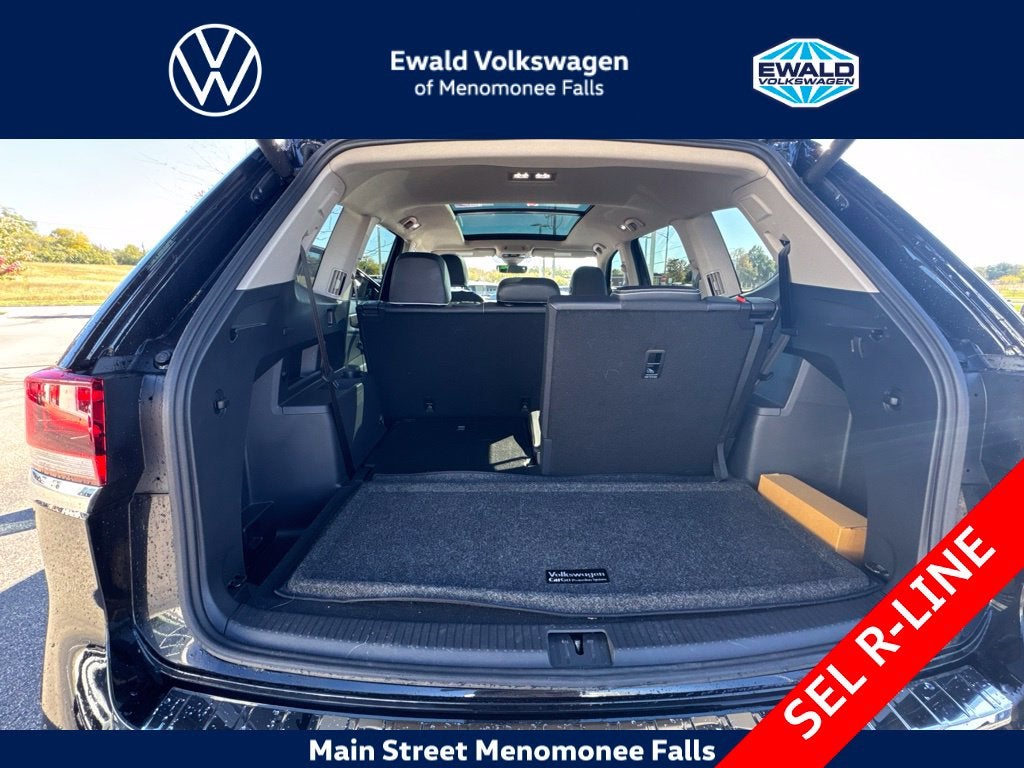 2024 Volkswagen Atlas 2.0T SEL Premium R-Line