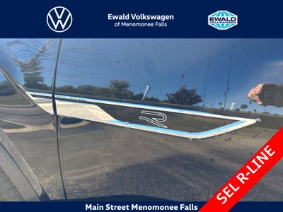 2024 Volkswagen Atlas 2.0T SEL Premium R-Line