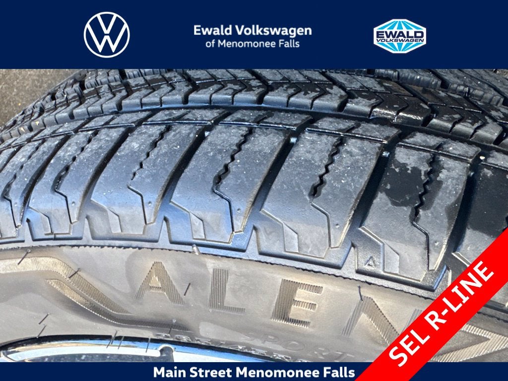 2024 Volkswagen Atlas 2.0T SEL Premium R-Line
