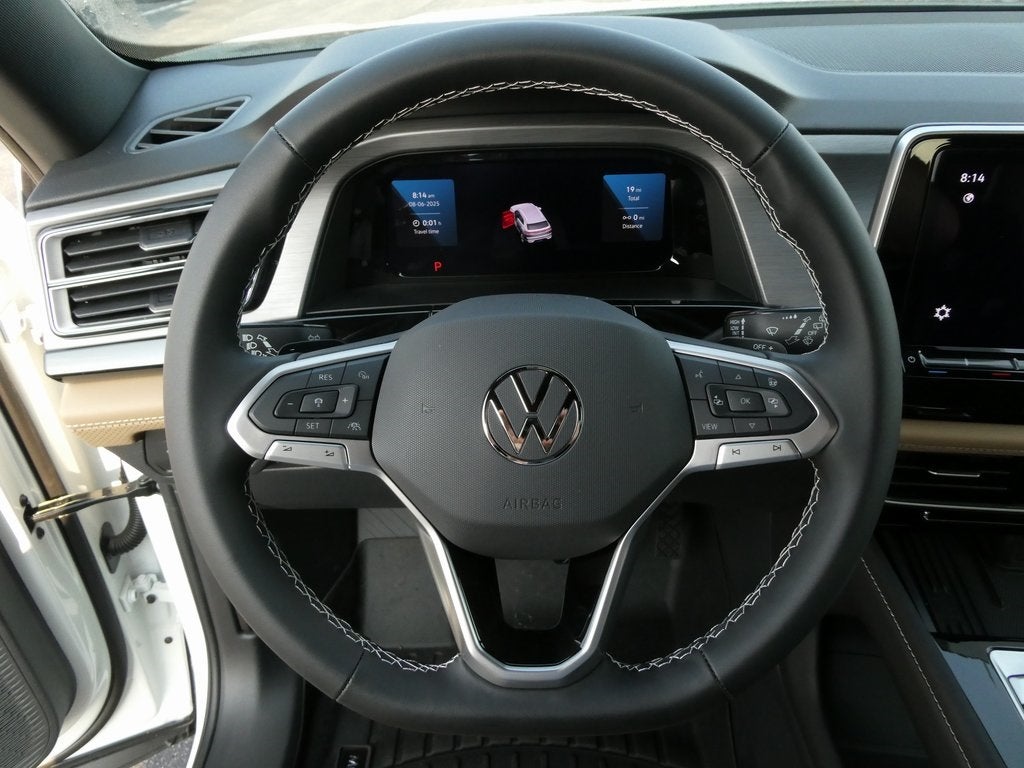 2025 Volkswagen Atlas Cross Sport 2.0T SE w/Technology