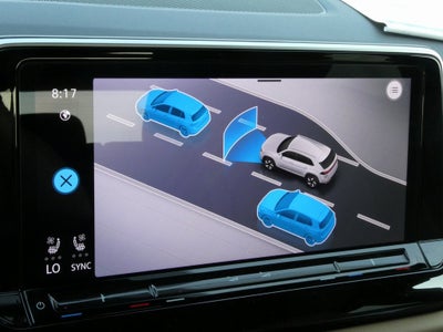 2025 Volkswagen Atlas Cross Sport 2.0T SE w/Technology