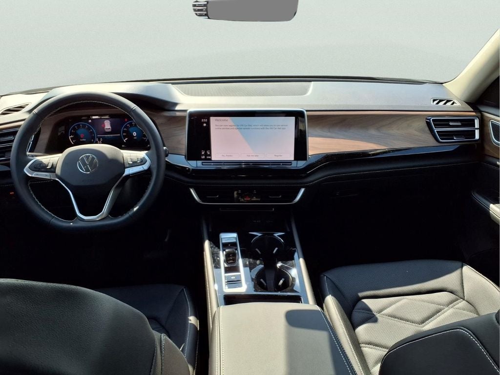 2026 Volkswagen Atlas SE w/Technology