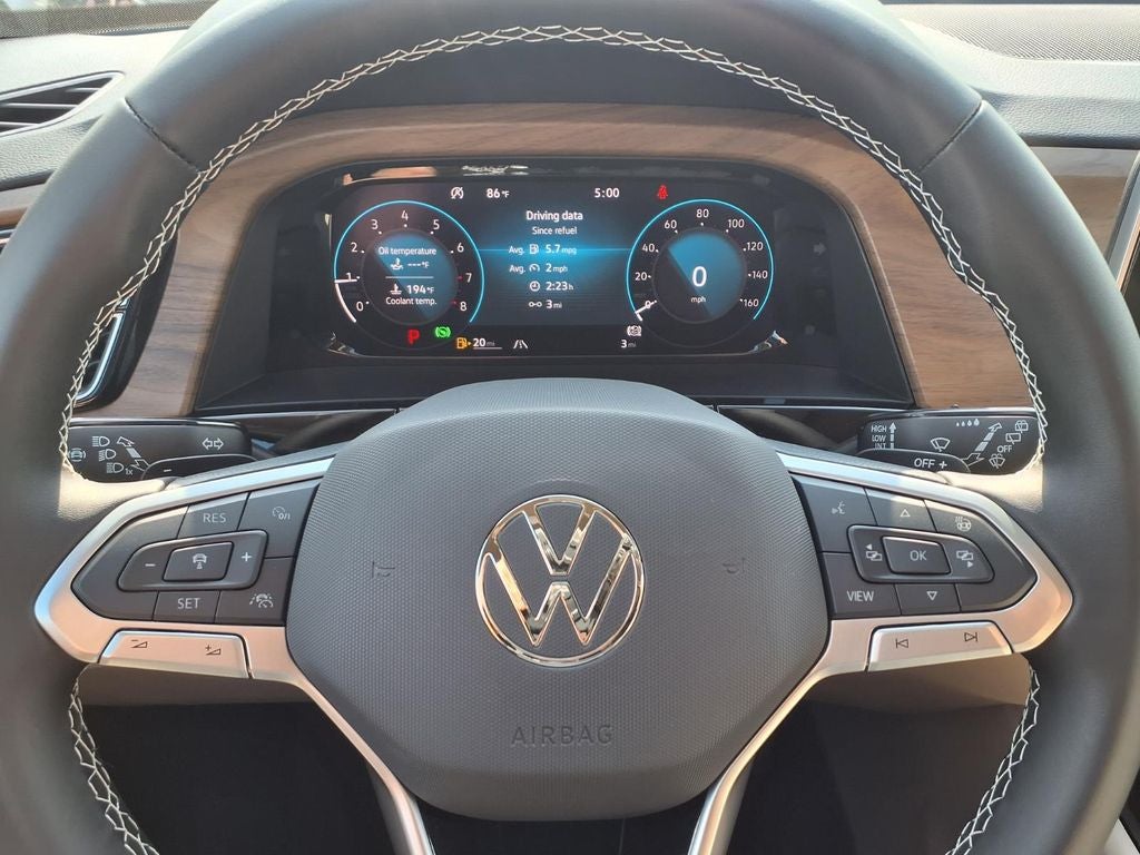 2026 Volkswagen Atlas SE w/Technology